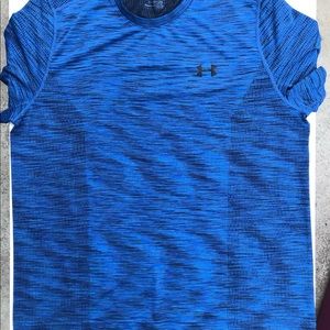 Under Armour men’s shirt